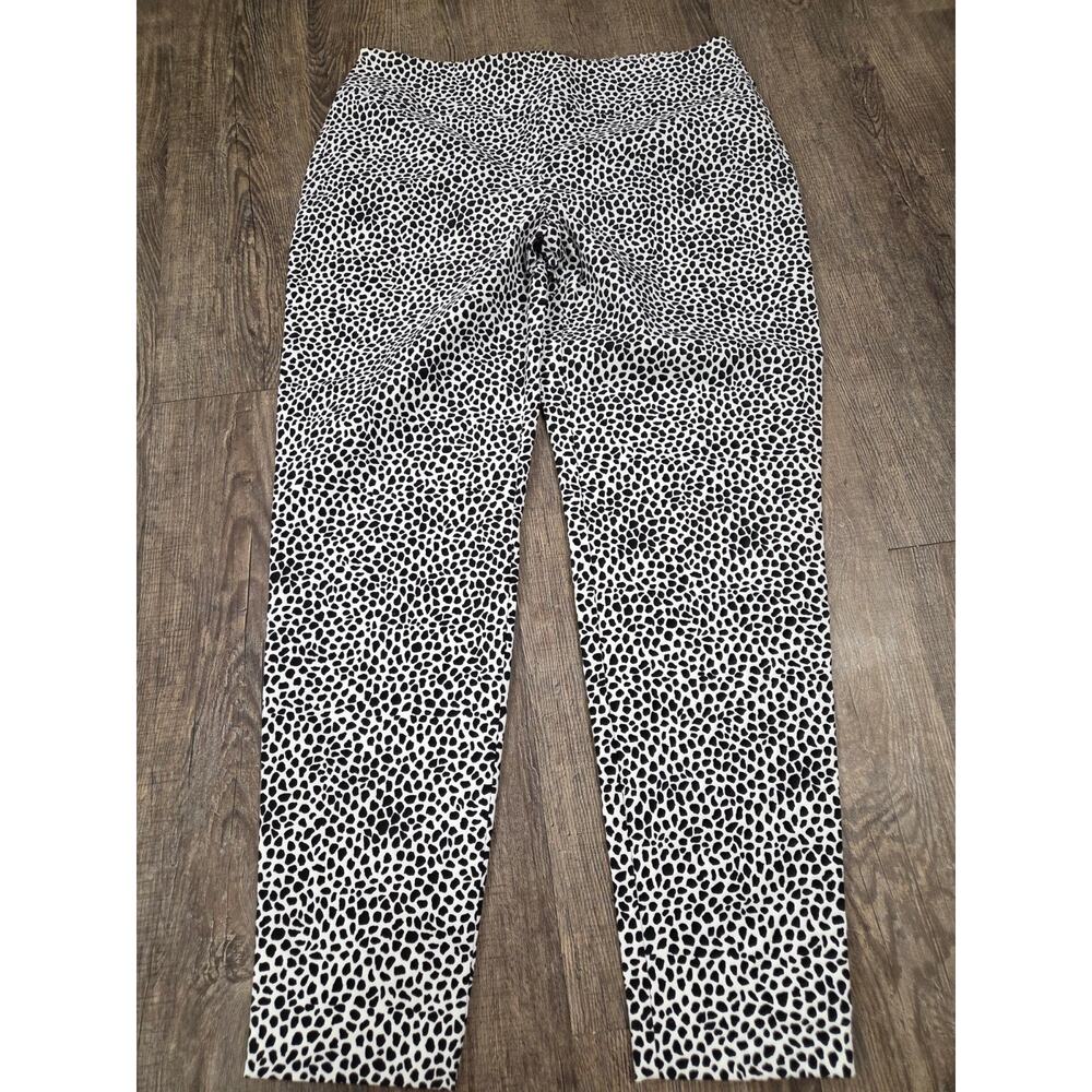Versona NWT Modern Pull On Pant Elastic Waist Pant Black White Pattern 12